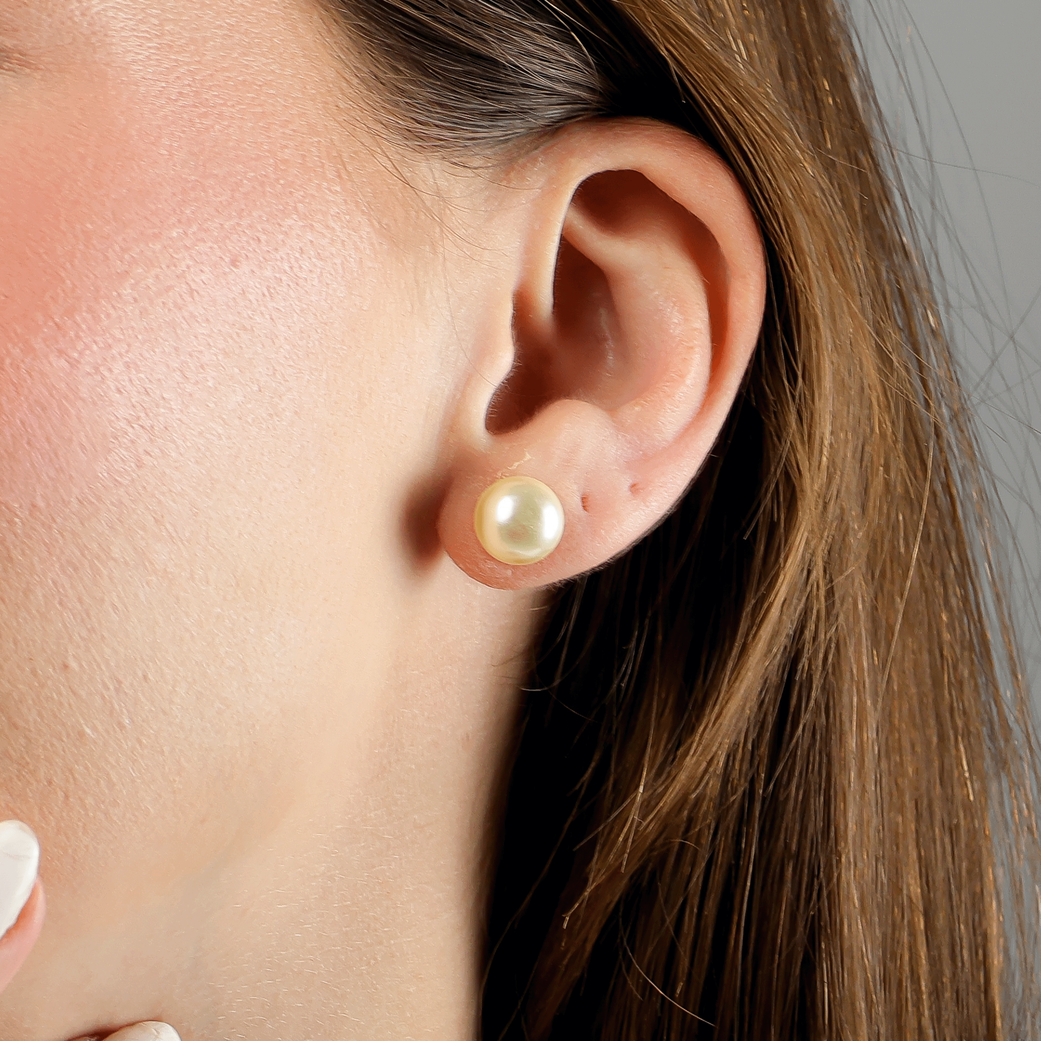 Biancone Half Freshwater Pearl Earrings - Large | Gold