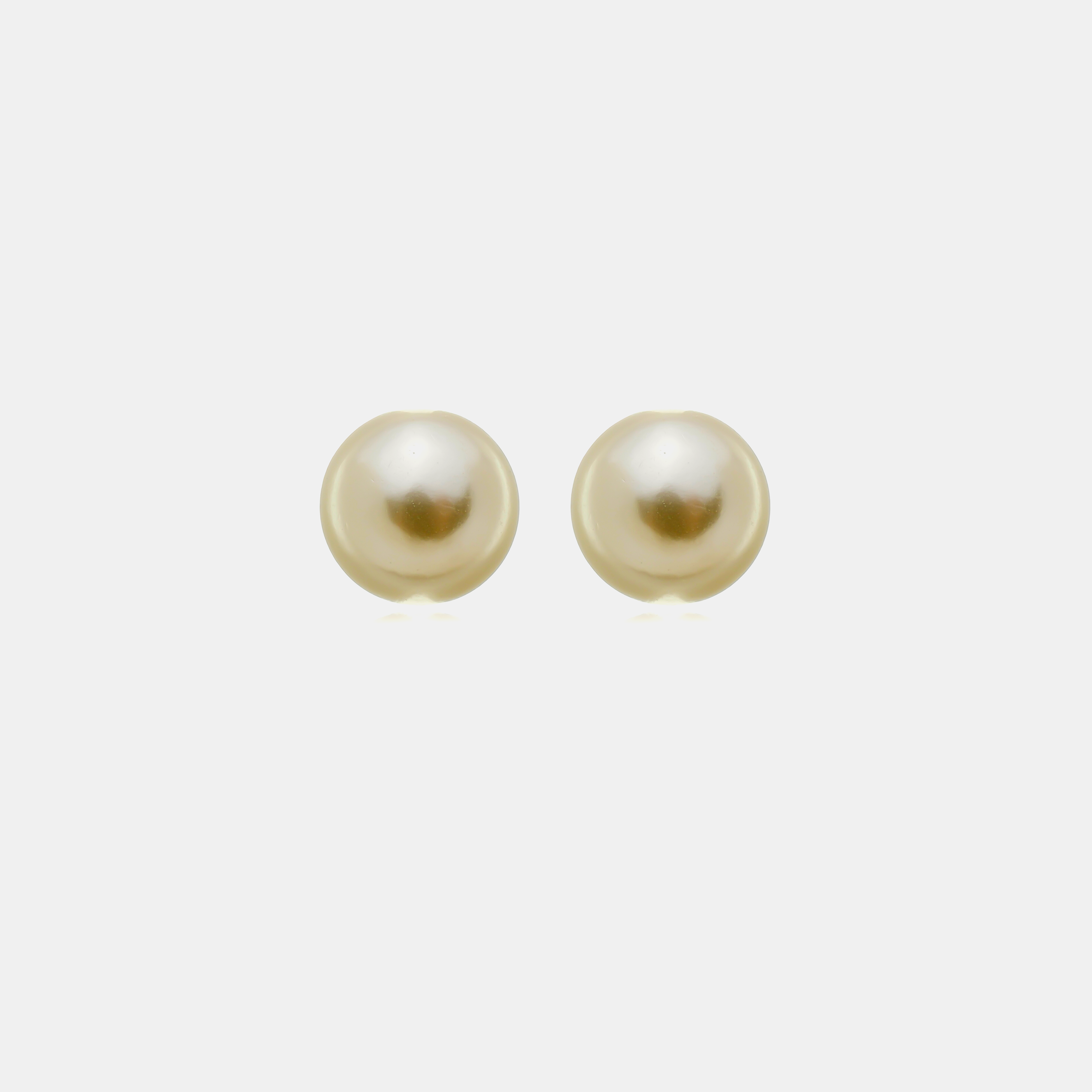 Biancone Half Freshwater Pearl Earrings - Large | Gold