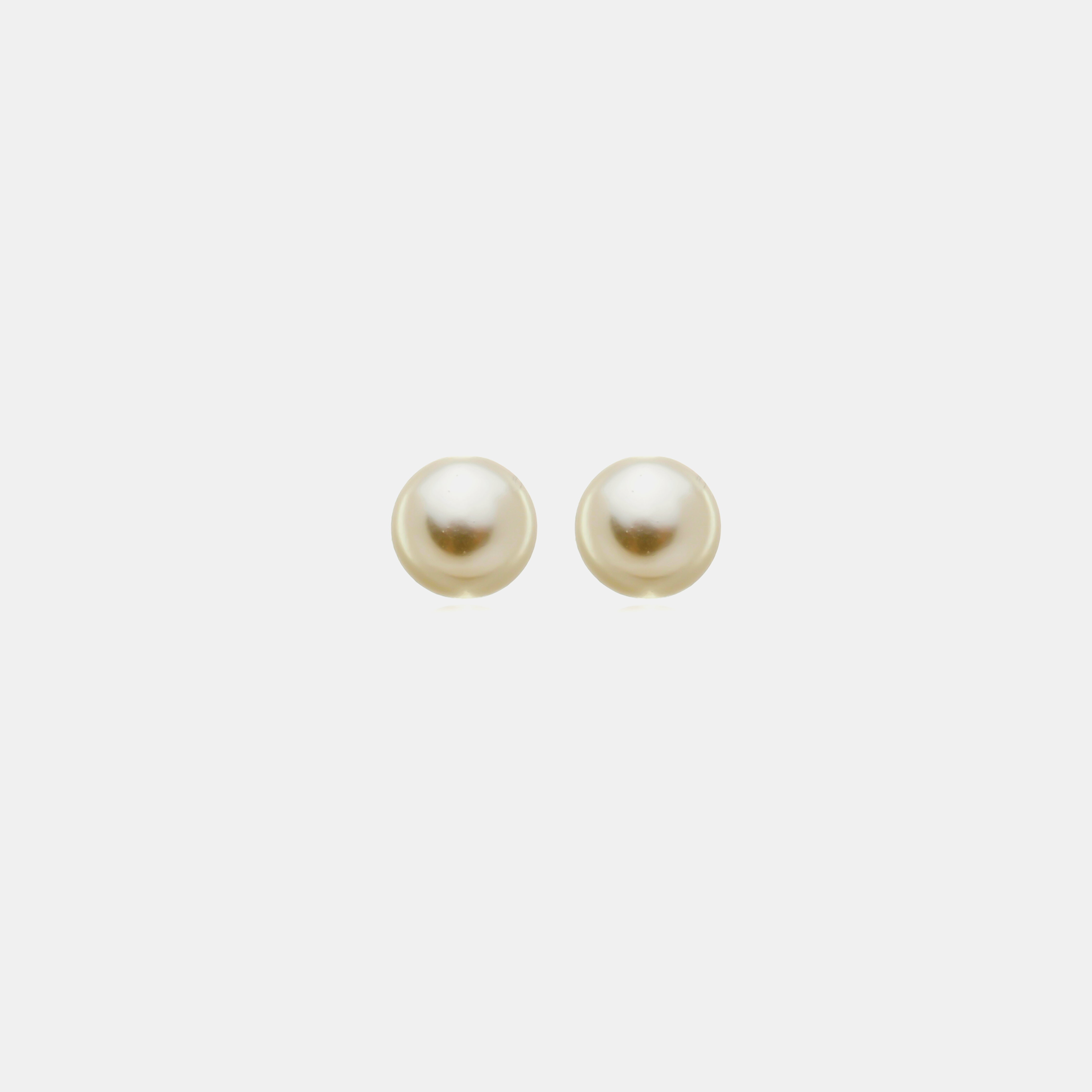 Biancone Half Freshwater Pearl Earrings - Small | Gold